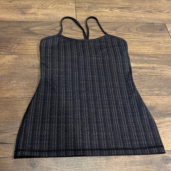 Lululemon tank with built in bra - Picture 2 of 5